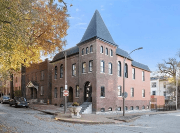 1201 Mackay