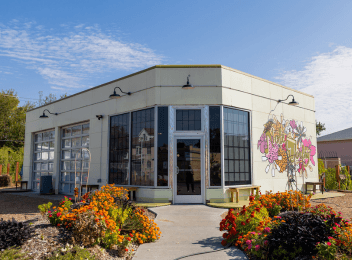 Noteworthy Cafe